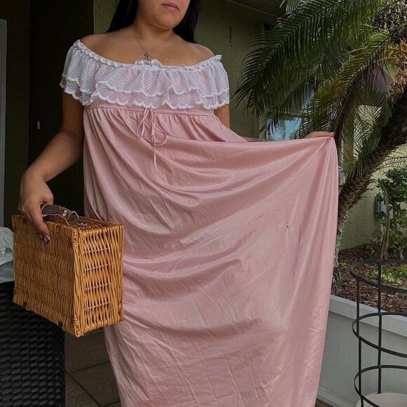 Vintage Lanvin Pink Lace Dress Lace Coquette Nightgown Chic Garden Party - Picture 2 of 5